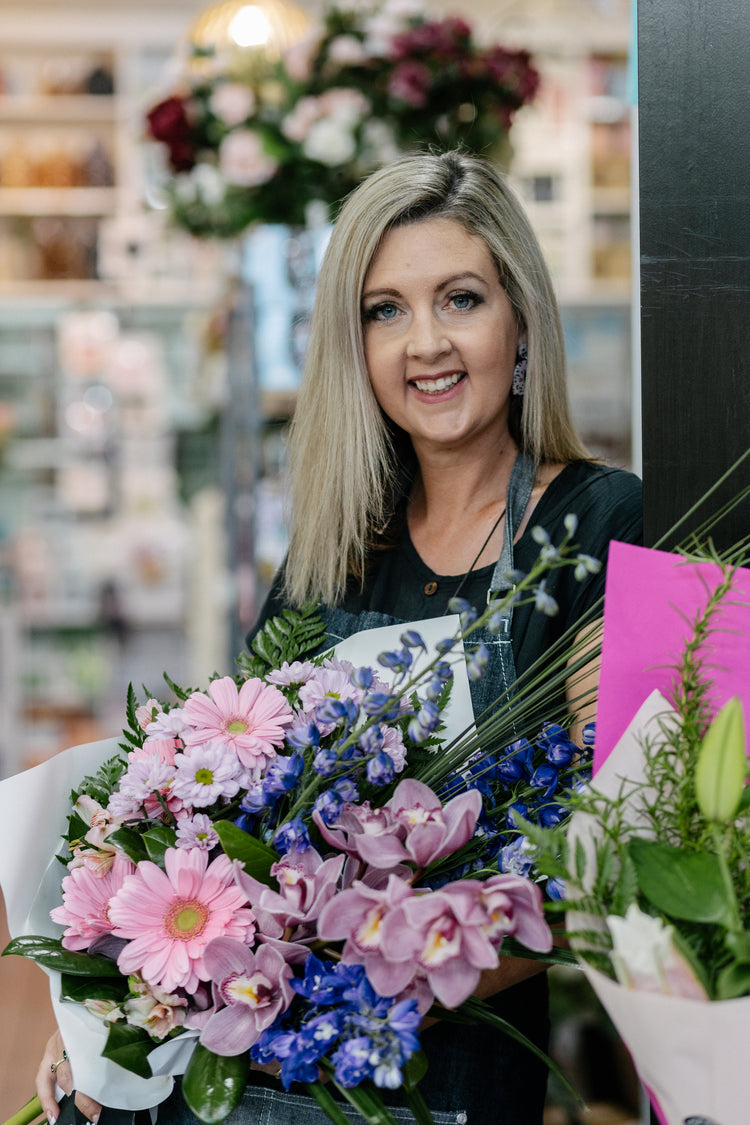 Launceston Florist | Flowers and hampers delivered Tasmania wide ...